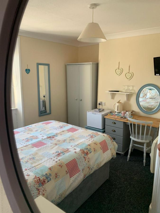 Letchworth Guest House Weymouth Bagian luar foto